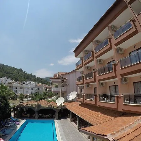 Hotel Kivilcim 3*