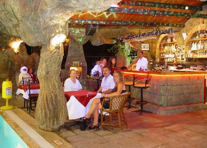 Hotel Kivilcim 3*